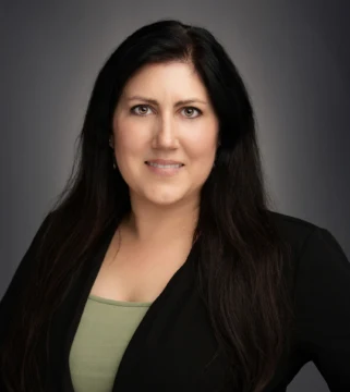 Jeanna-Headshots-reedit